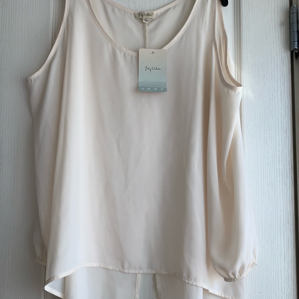 Adorable tank top!